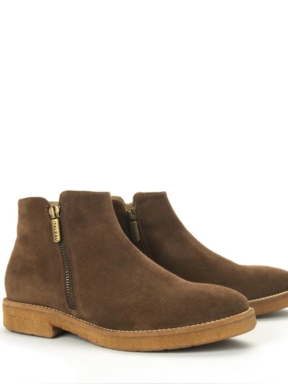 NEW Italeau Foliana Suede Boots